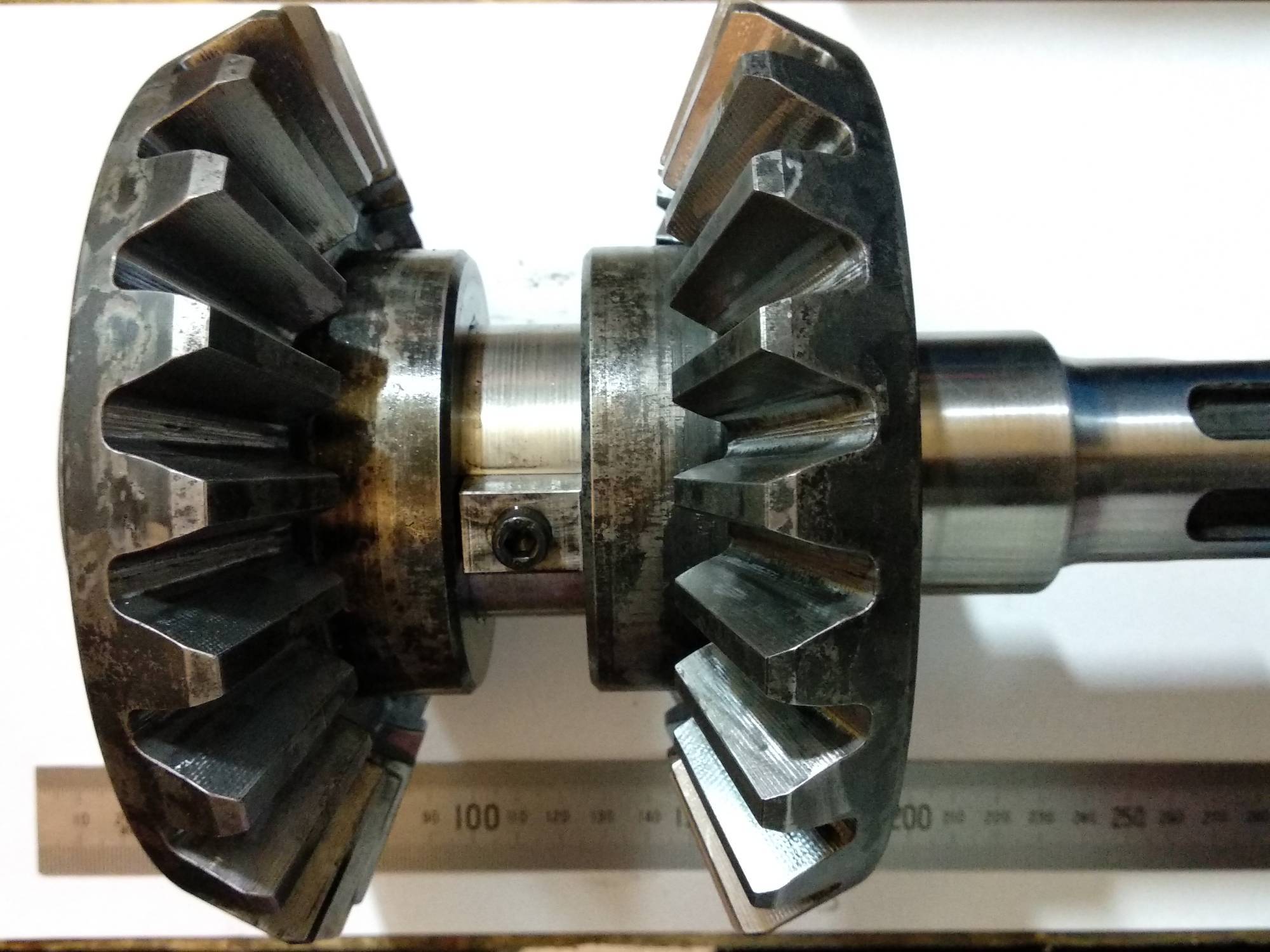 Коническая шестерня