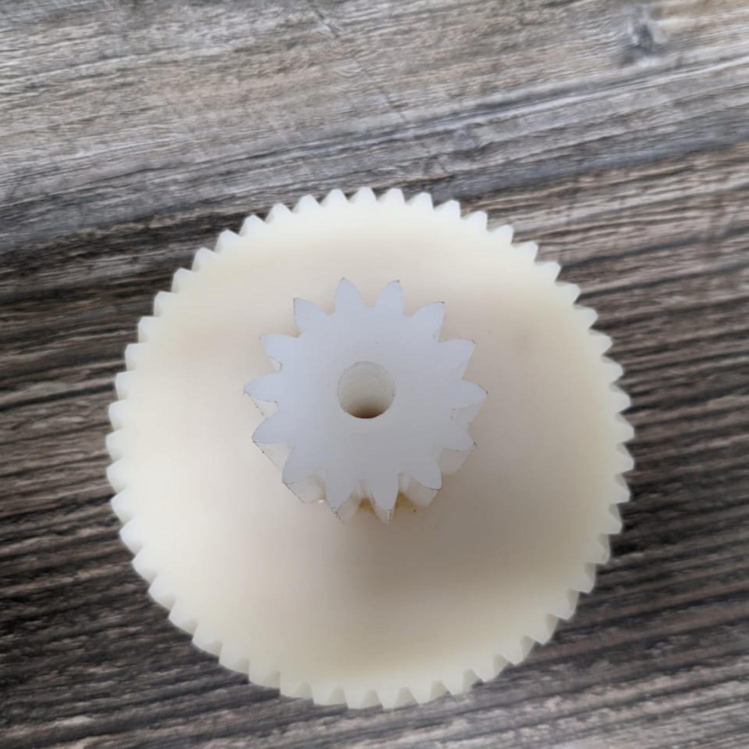 Шестерня для шредеров Eba 2226, 2231, 2239 Ideal 2604, 3102, 3104, 3800