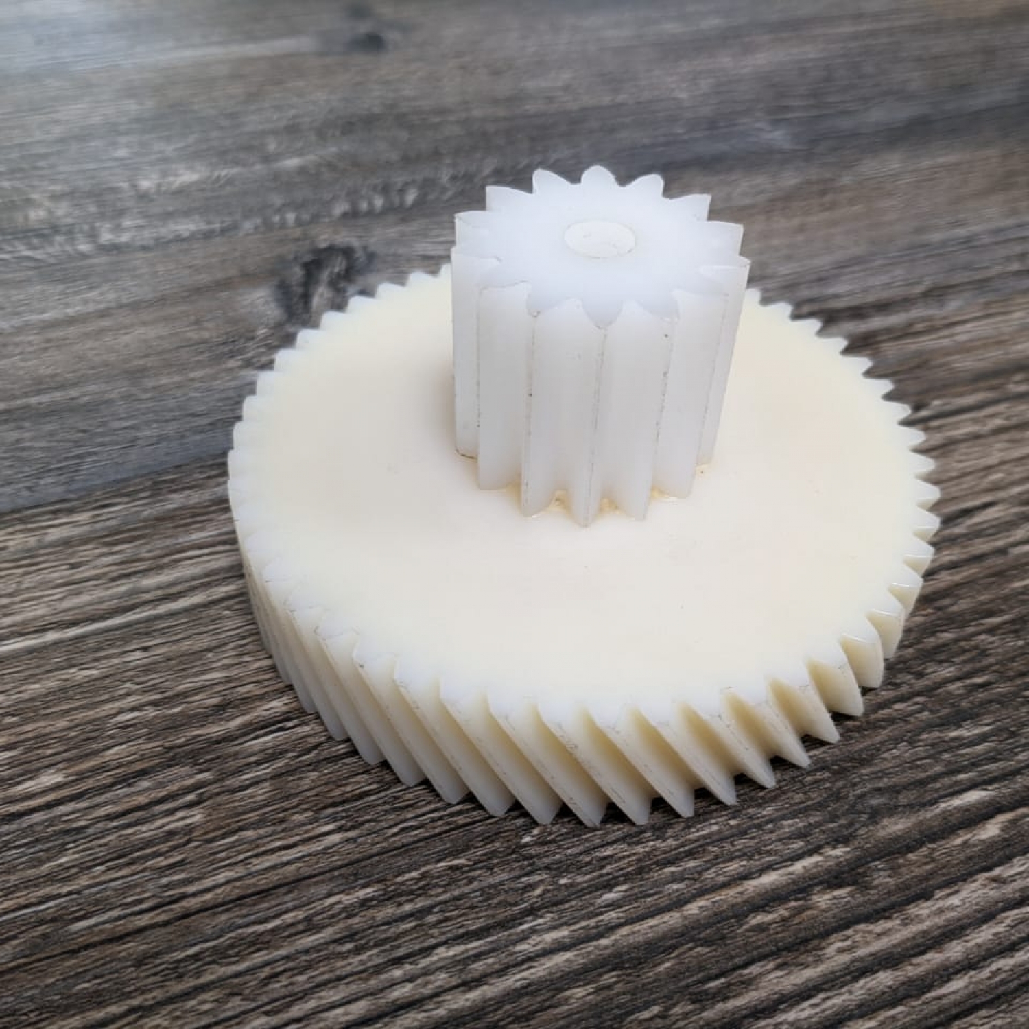 Шестерня для шредеров Eba 2226, 2231, 2239 Ideal 2604, 3102, 3104, 3800