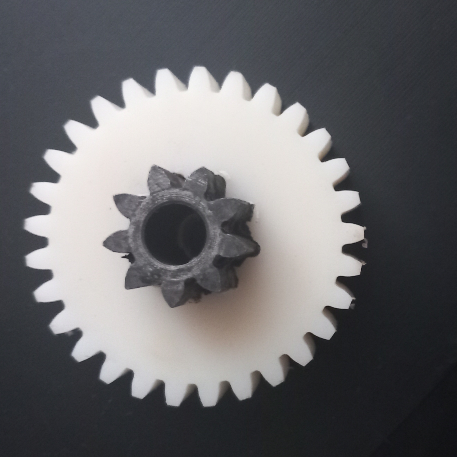 Шестерня united 4st