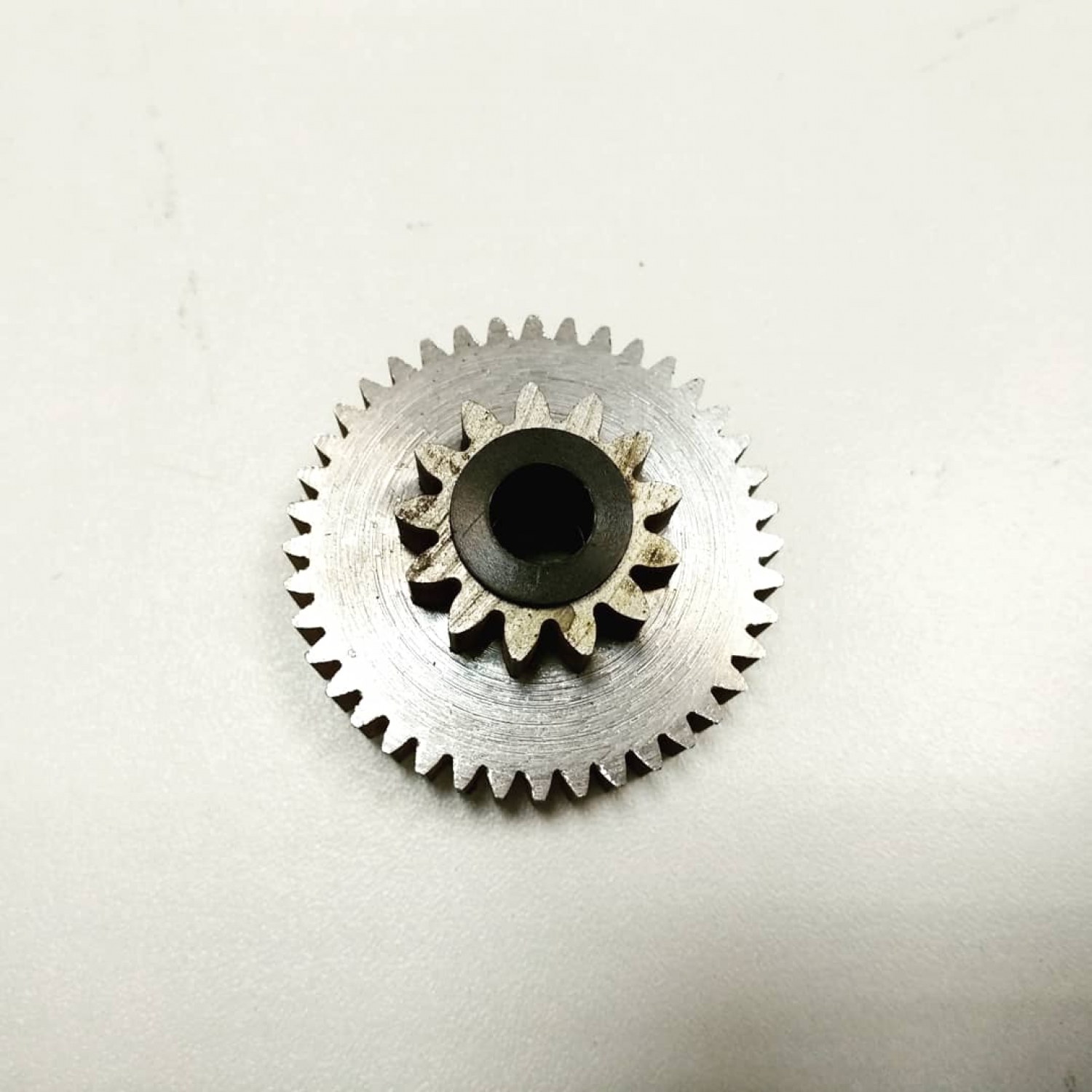 шестерня для шредера bulros 537 c