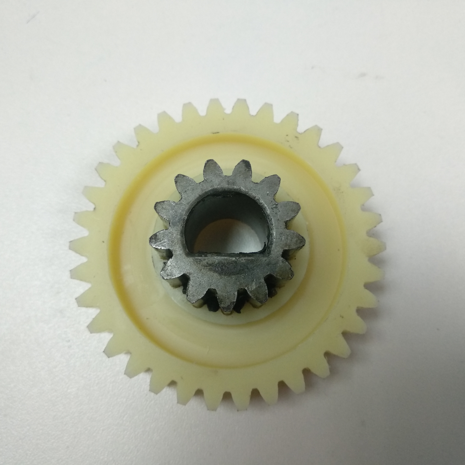 Шестерня для шредера Fellowes Powershred 70s