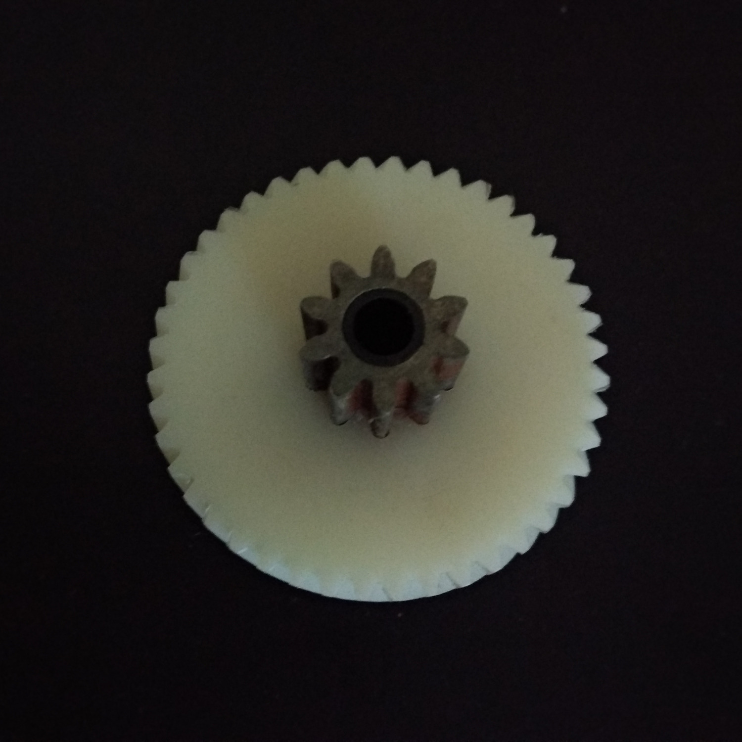 Шестерня для шредера Rexel RSX 1038