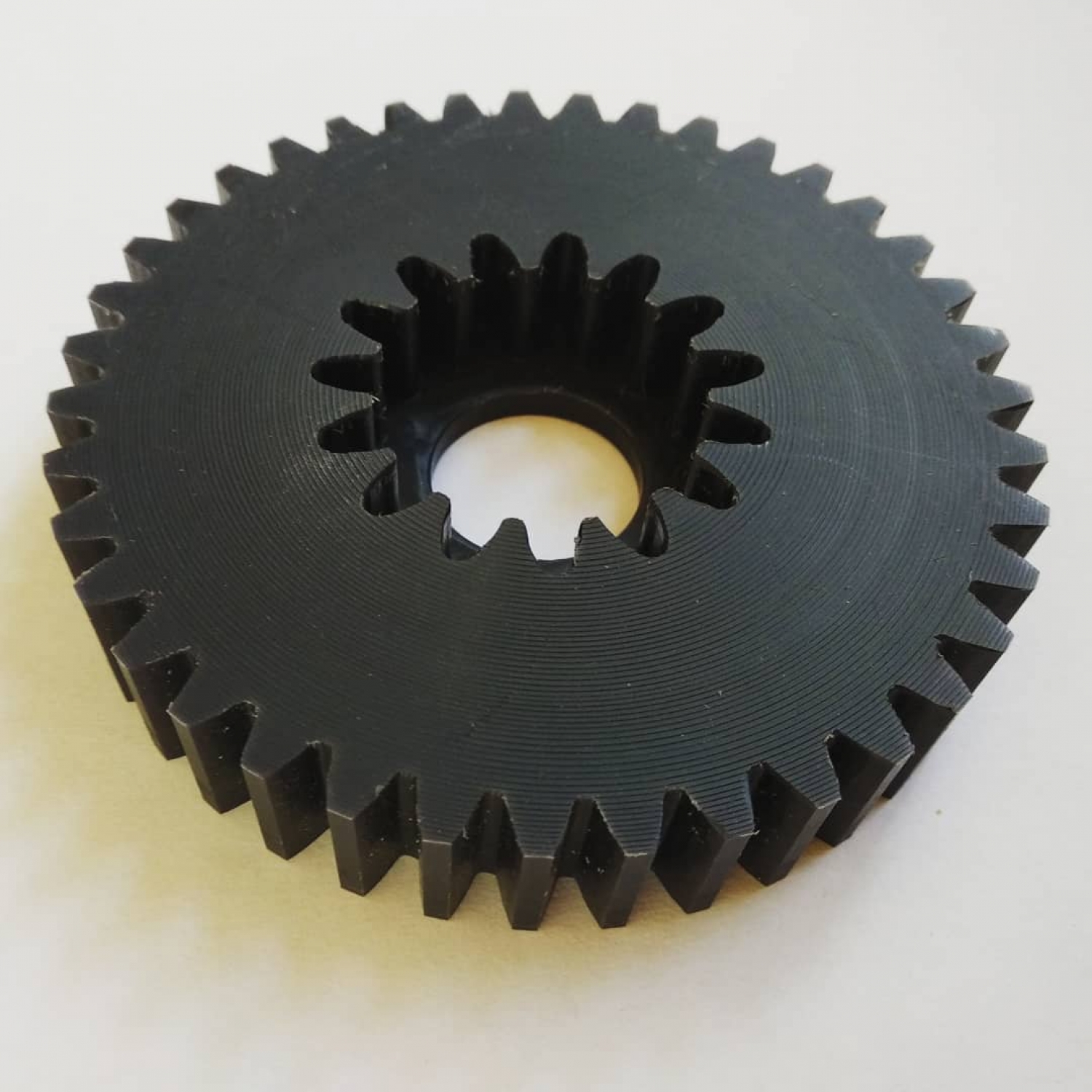 Шестерня шредера Fellowes 125i