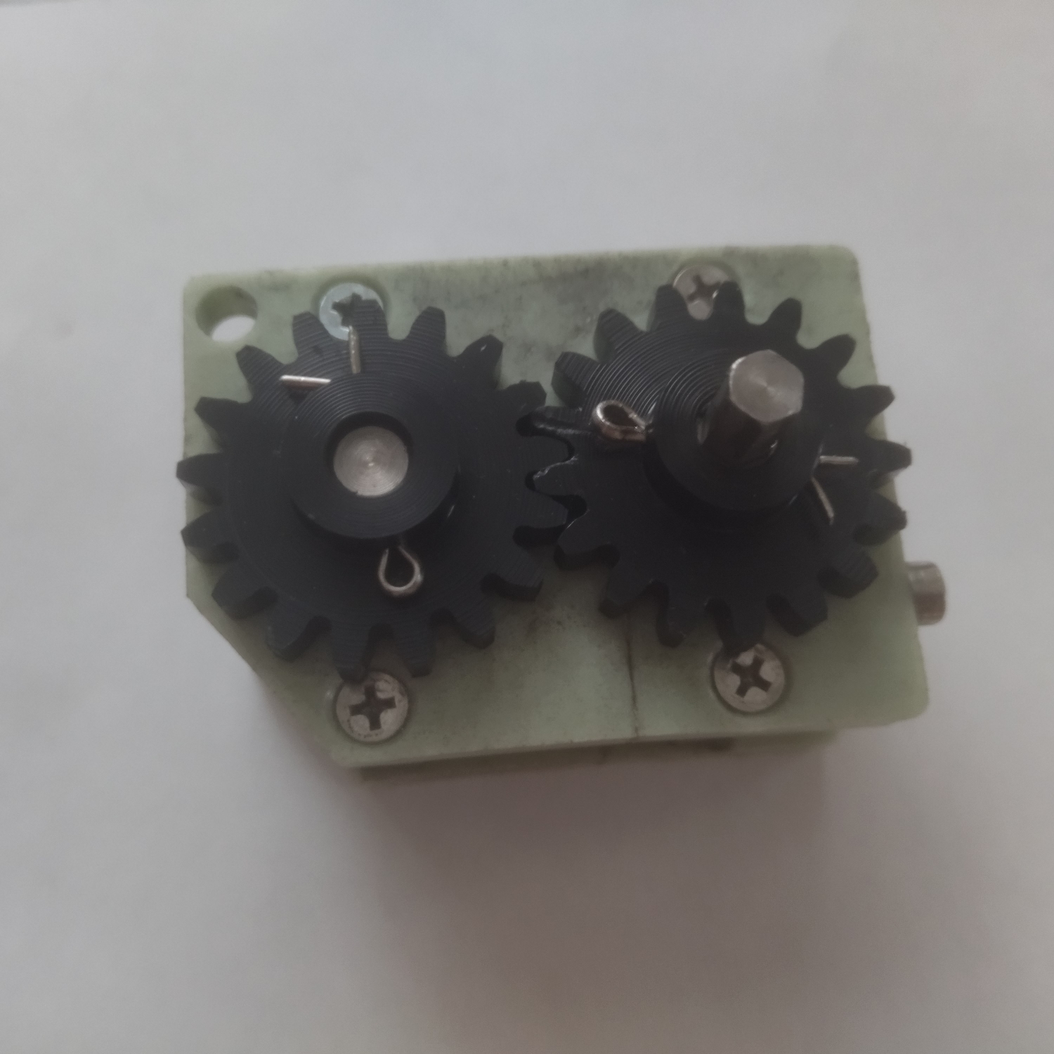 Шестерни для зернодавилки Hawos