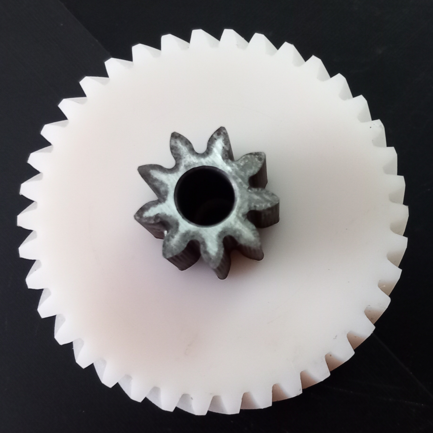 Шестерня Bulros 537c