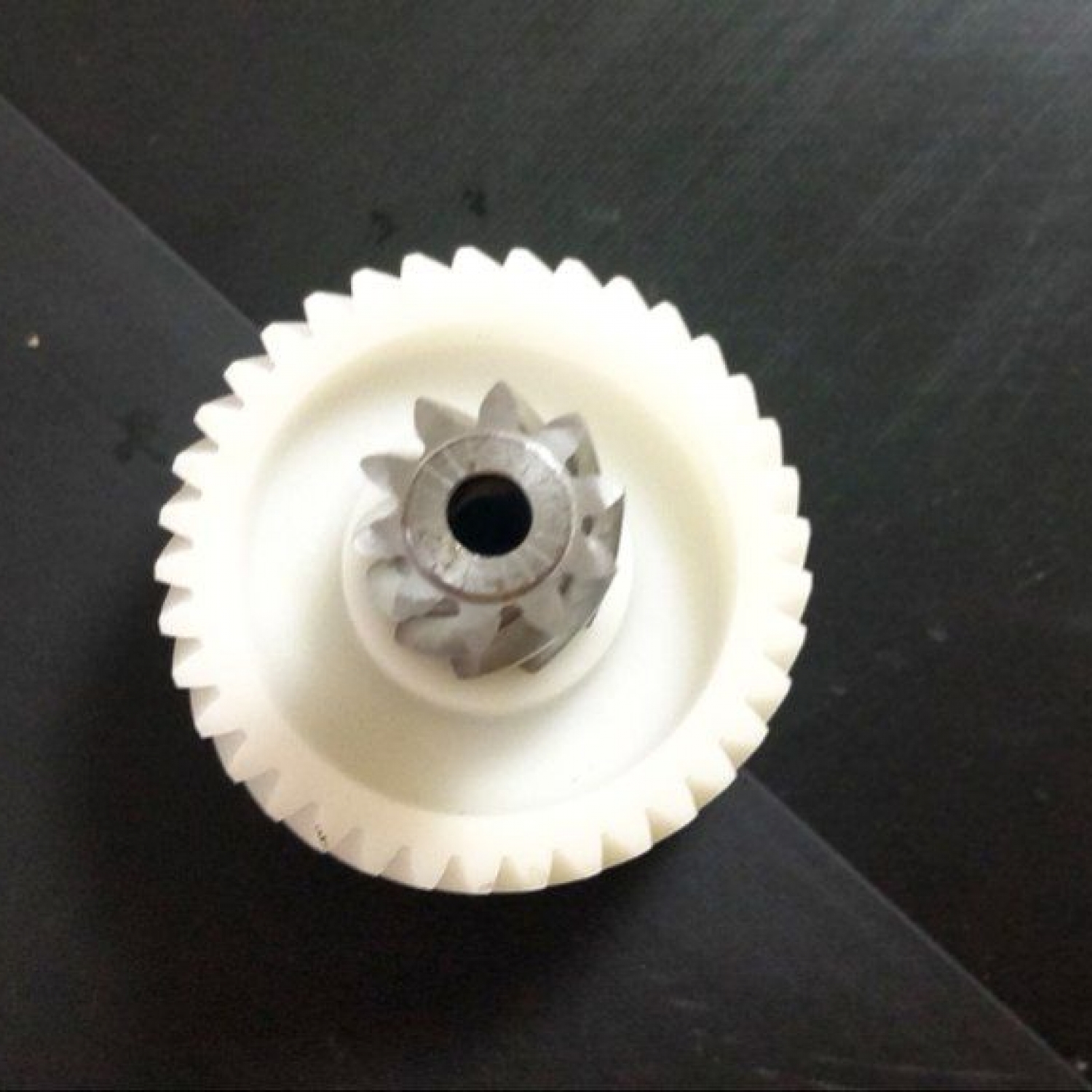 Шестерня для шредера HSM 105.3